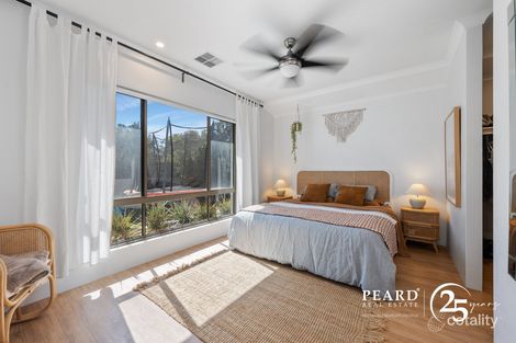 Property photo of 39 Fishbone Turn Banksia Grove WA 6031