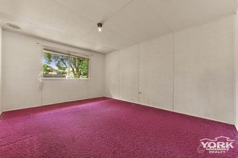 Property photo of 3 Teesdale Avenue Newtown QLD 4350