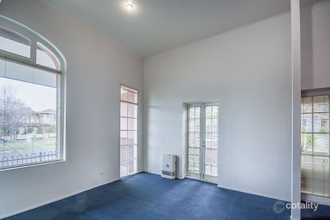 Property photo of 1/2 Ballarat Road Footscray VIC 3011
