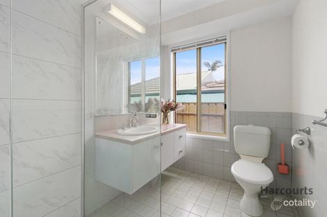 Property photo of 6 Calderstones Drive Onkaparinga Hills SA 5163