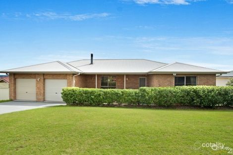 39 April Cct, Bolwarra Heights, NSW 2320