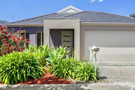 Property photo of 12 Parisel Circuit Mernda VIC 3754
