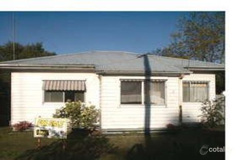1 Robinson St, Moe, VIC 3825