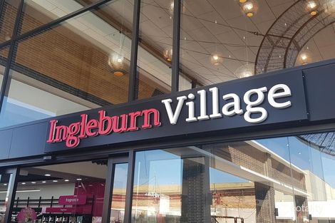 100 Macquarie Rd, Ingleburn, NSW 2565