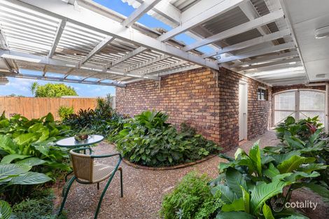 Property photo of 11 Breene Court Carindale QLD 4152