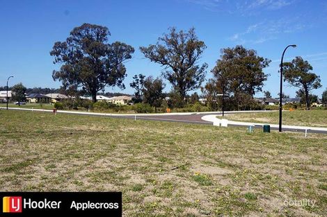 30 Wuraming Bend, Dalyellup, WA 6230