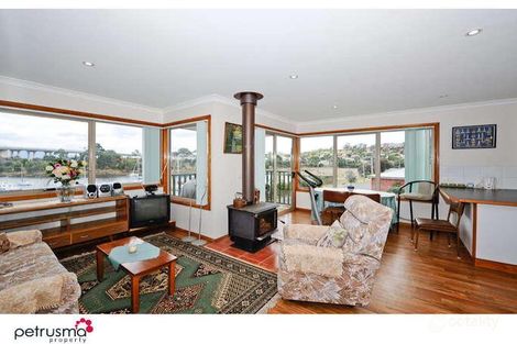 Property photo of 21 Rosny Esplanade Rosny TAS 7018