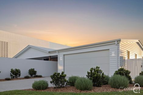 Property photo of 36 Oceanic Drive Warana QLD 4575