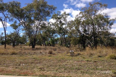 41 Langton Cres, Oakey, QLD 4401