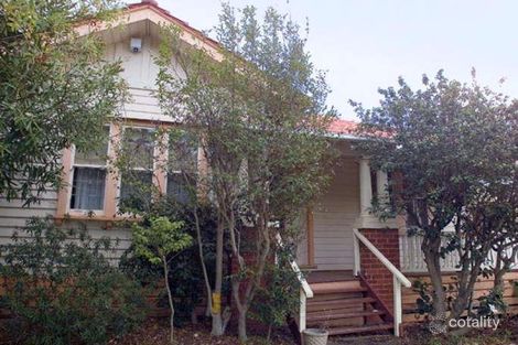 61 Glenview Rd, Strathmore, VIC 3041