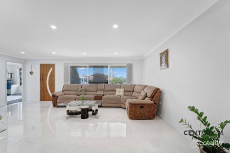 Property photo of 7 Curry Place Seven Hills NSW 2147