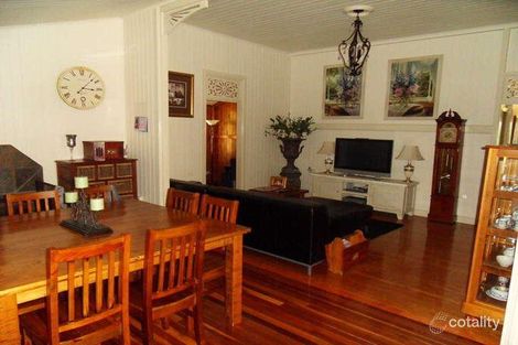 Property photo of 9 Law Street Bundamba QLD 4304