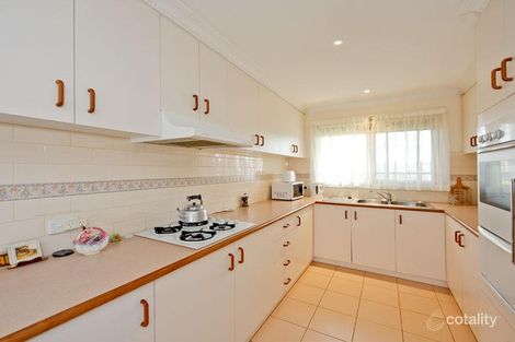 Property photo of 1/90 Carrington Road Box Hill VIC 3128