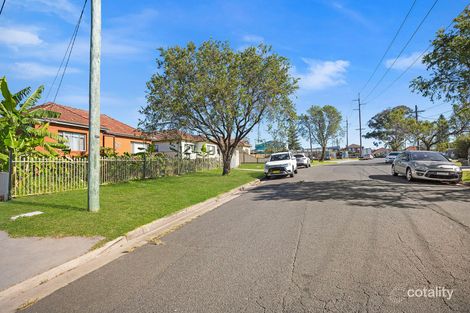 Property photo of 11 Neutral Avenue Birrong NSW 2143