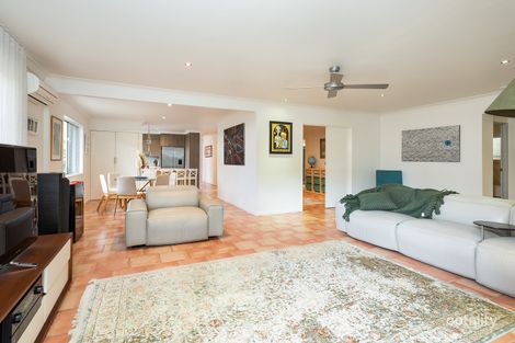 Property photo of 25 Victor Avenue Paradise Point QLD 4216