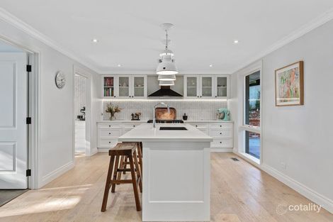 Property photo of 46 Mather Road Mount Eliza VIC 3930