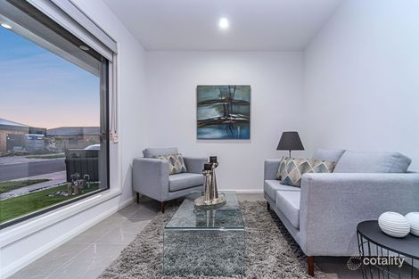 Property photo of 17 Retba Street Craigieburn VIC 3064