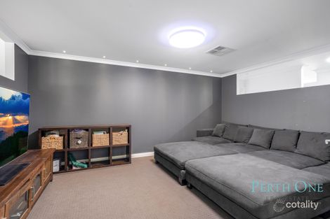 Property photo of 27 Peelfold Glen Golden Bay WA 6174