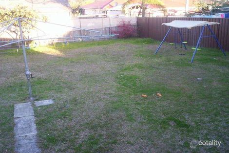 Property photo of 125 Gabo Crescent Sadleir NSW 2168