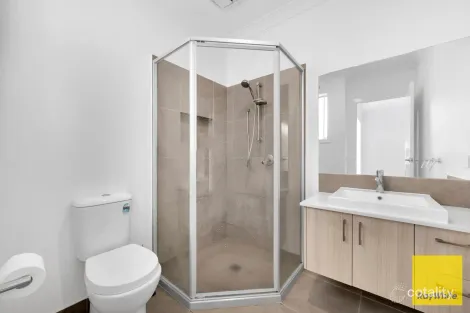 Property photo of 21 Horton Drive Werribee VIC 3030