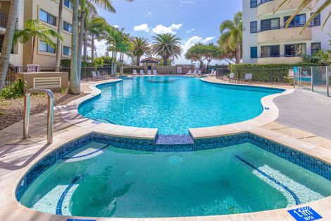 5/392-398 Marine Pde, Labrador, QLD 4215