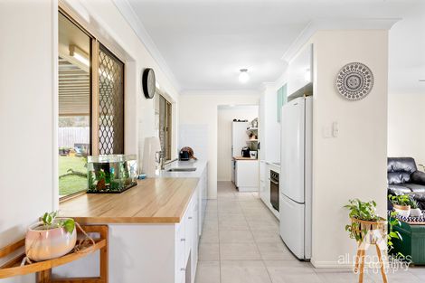 Property photo of 18 Park Close Hillcrest QLD 4118