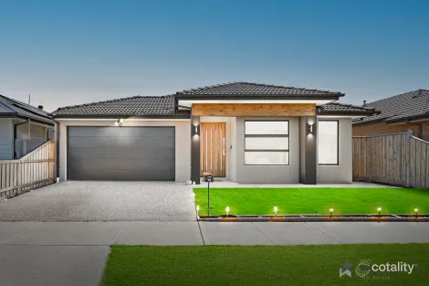 Property photo of 11 Magnolia Crescent Beveridge VIC 3753