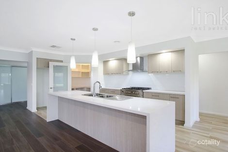 Property photo of 14 Lankester Court Thurgoona NSW 2640
