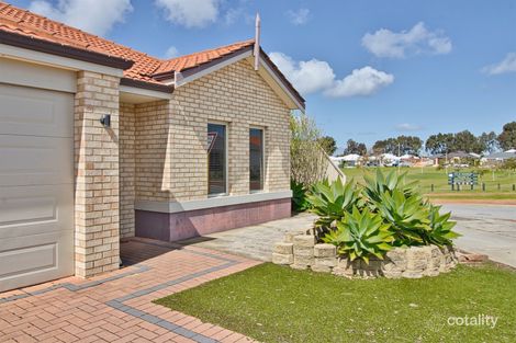 Property photo of 21 Swanbourne Avenue Secret Harbour WA 6173