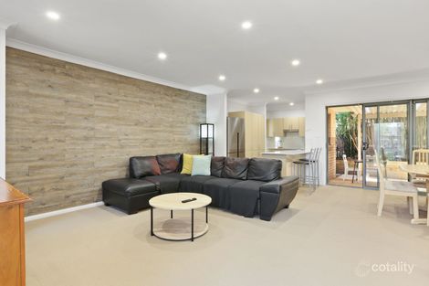 Property photo of 2/93 Avondale Road Avondale NSW 2530