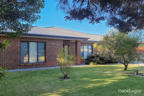 Property photo of 28 Nowie Street Swan Hill VIC 3585