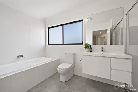 Property photo of 1/24A Tourle Street Mayfield West NSW 2304