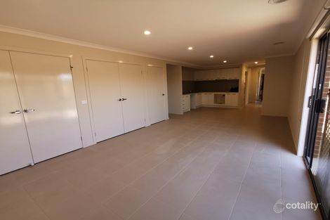 Property photo of 16 Woolwich Walk Wyndham Vale VIC 3024