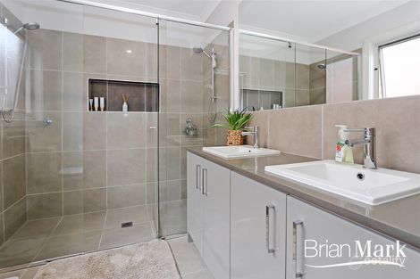 Property photo of 7 Baloo Walk Werribee VIC 3030