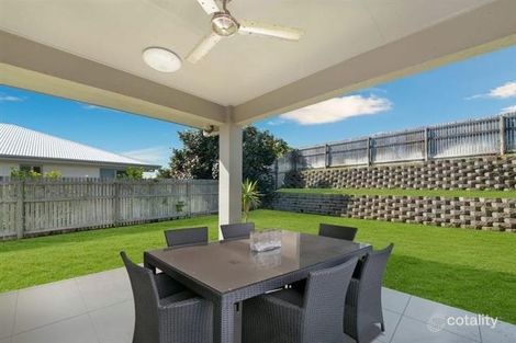 Property photo of 21 The Rocks Boulevard Cosgrove QLD 4818