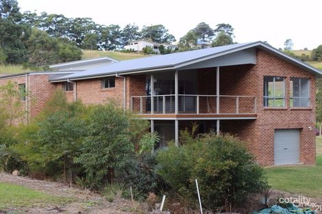 Property photo of 7 The Fairway Tallwoods Village NSW 2430