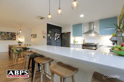 Property photo of 42 McMahon Way Kardinya WA 6163