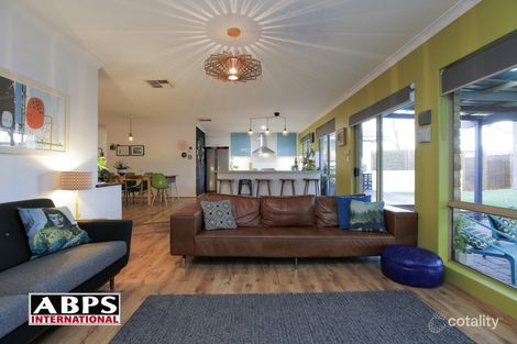 Property photo of 42 McMahon Way Kardinya WA 6163
