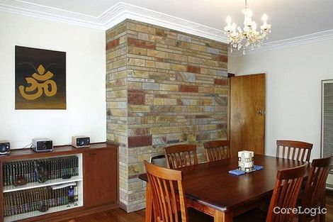 Property photo of 17 Girton Crescent Manifold Heights VIC 3218