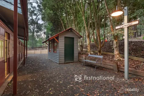 Property photo of 4 Arthur Road Cockatoo VIC 3781