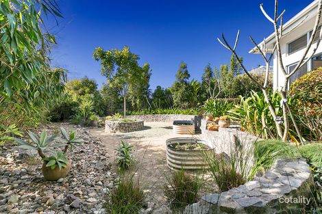 17 Goldfinch Cl, Peregian Springs, QLD 4573