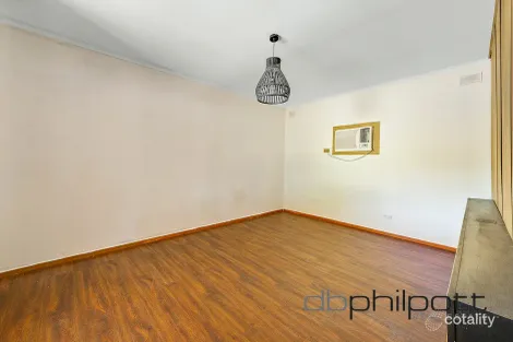 Property photo of 9 McKenzie Road Elizabeth Downs SA 5113