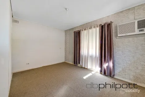 Property photo of 9 McKenzie Road Elizabeth Downs SA 5113