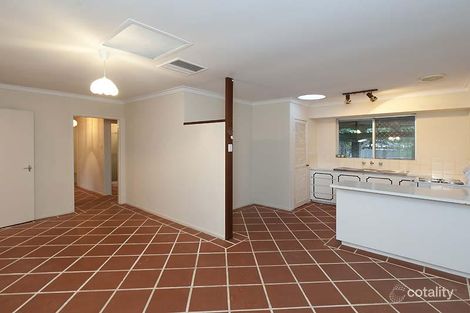 Property photo of 3 Reeves Court Kelmscott WA 6111