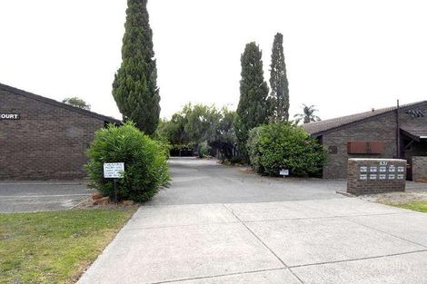Property photo of 2/631 Canning Highway Alfred Cove WA 6154
