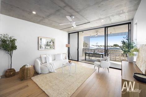 1/18 Palkana Dr, Warana, QLD 4575