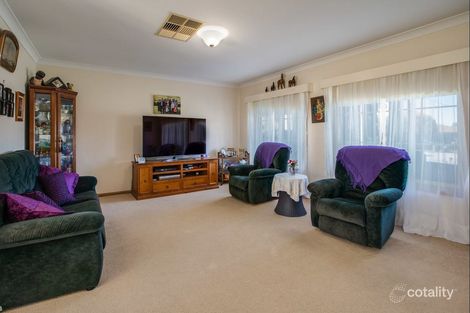 Property photo of 541 Margaret Place Lavington NSW 2641