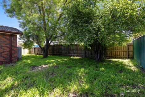 Property photo of 5 Devon Place Melton West VIC 3337