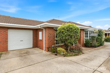 2/112 BLYTH ST, ALTONA, VIC 3018
