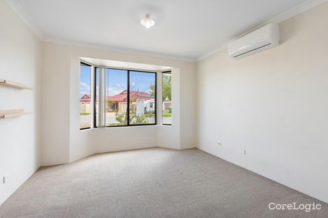 Property photo of 48 Toledo Circuit Port Kennedy WA 6172